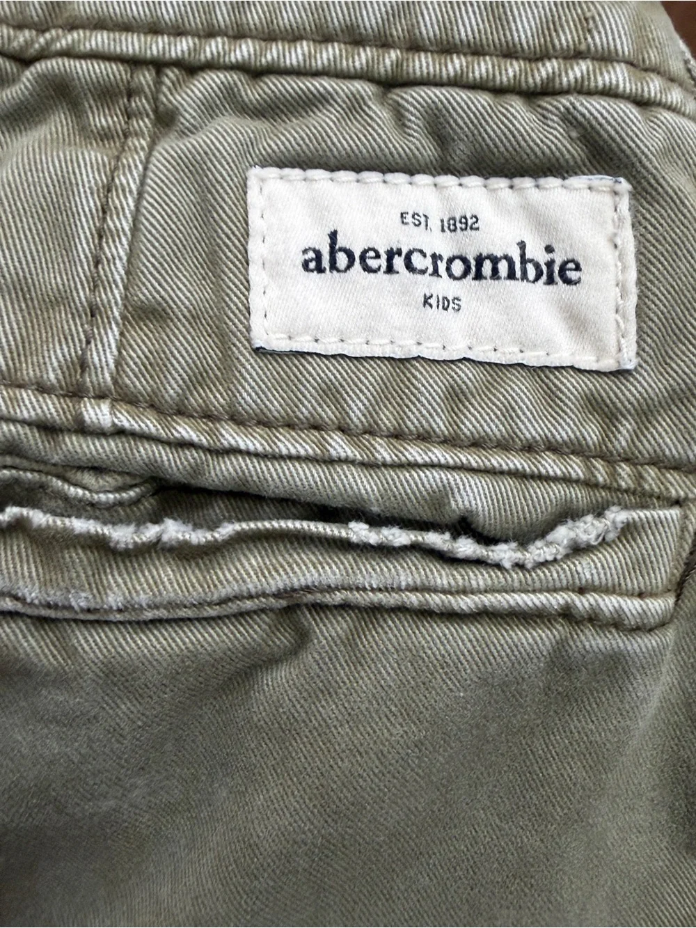 Abercrombie kids olive green straight leg pants size 16 slim EUC